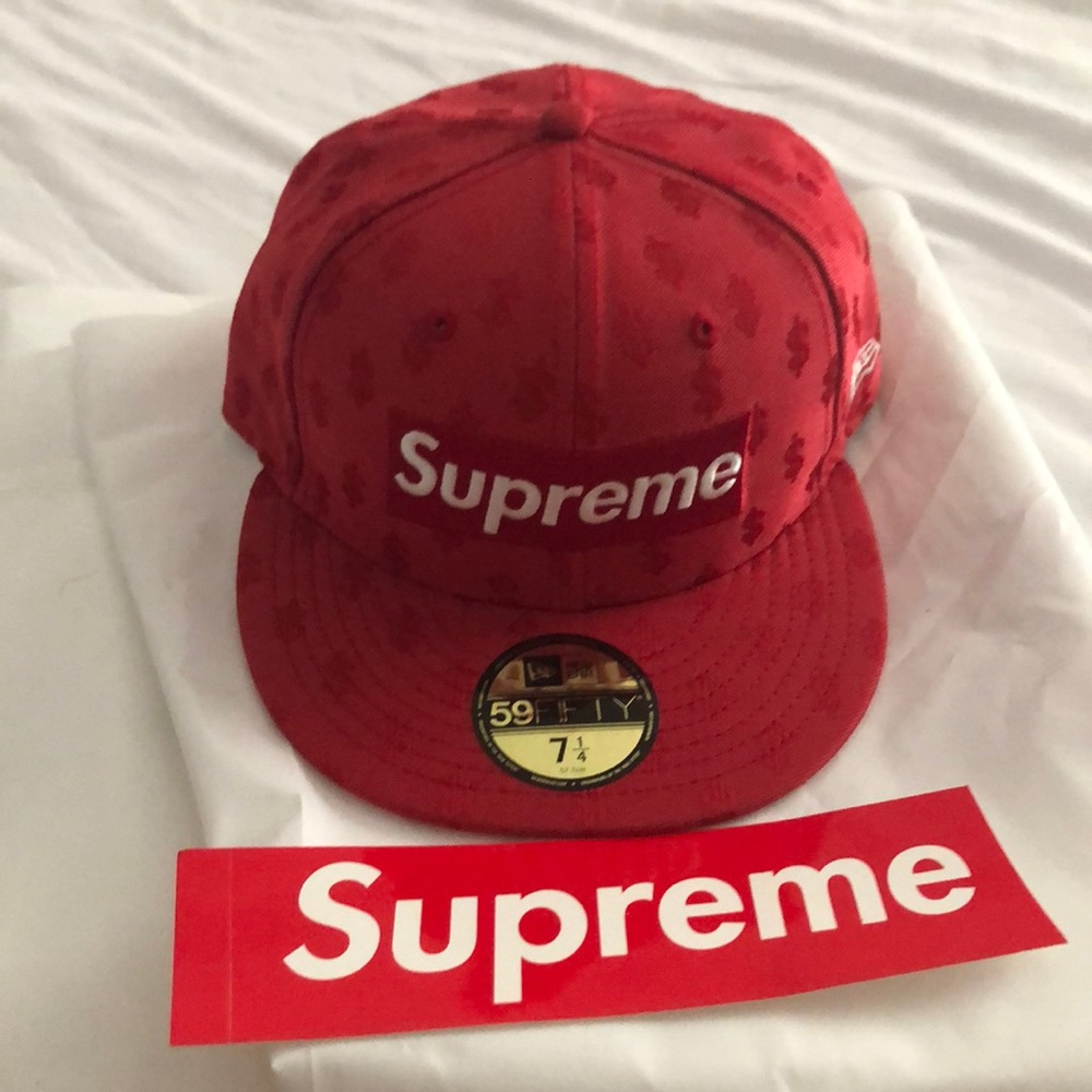 Monogram box logo new era hat